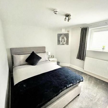 Lymm Living Hotel Warrington  Eksteriør billede