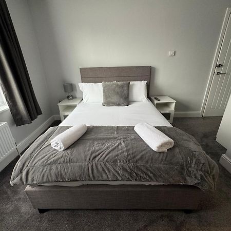 Lymm Living Hotel Warrington  Eksteriør billede