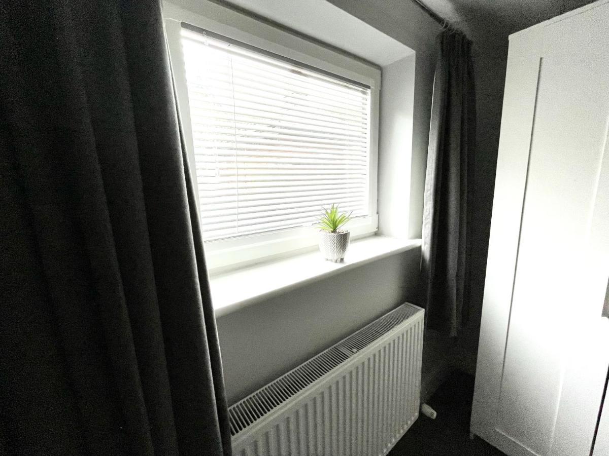 Lymm Living Hotel Warrington  Eksteriør billede