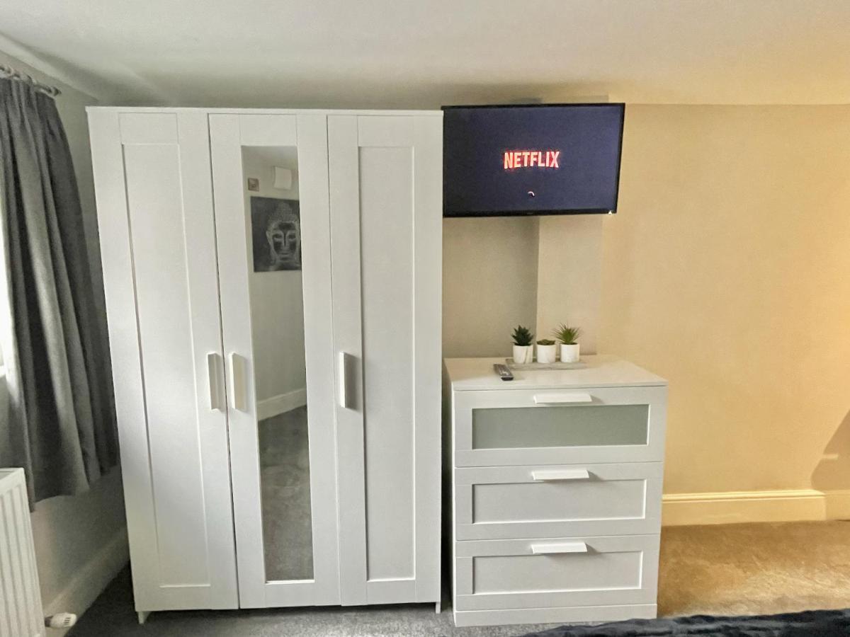 Lymm Living Hotel Warrington  Eksteriør billede