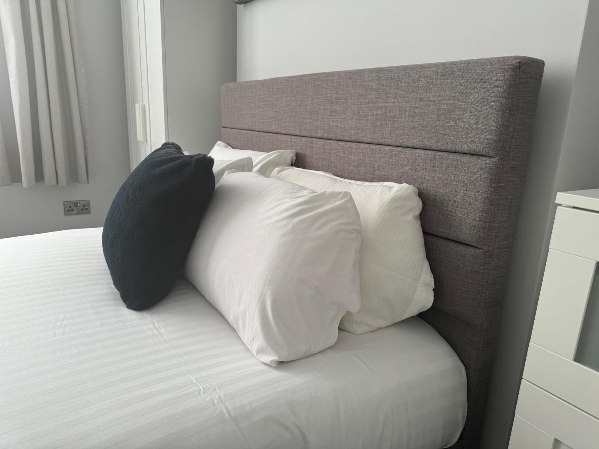 Lymm Living Hotel Warrington  Eksteriør billede