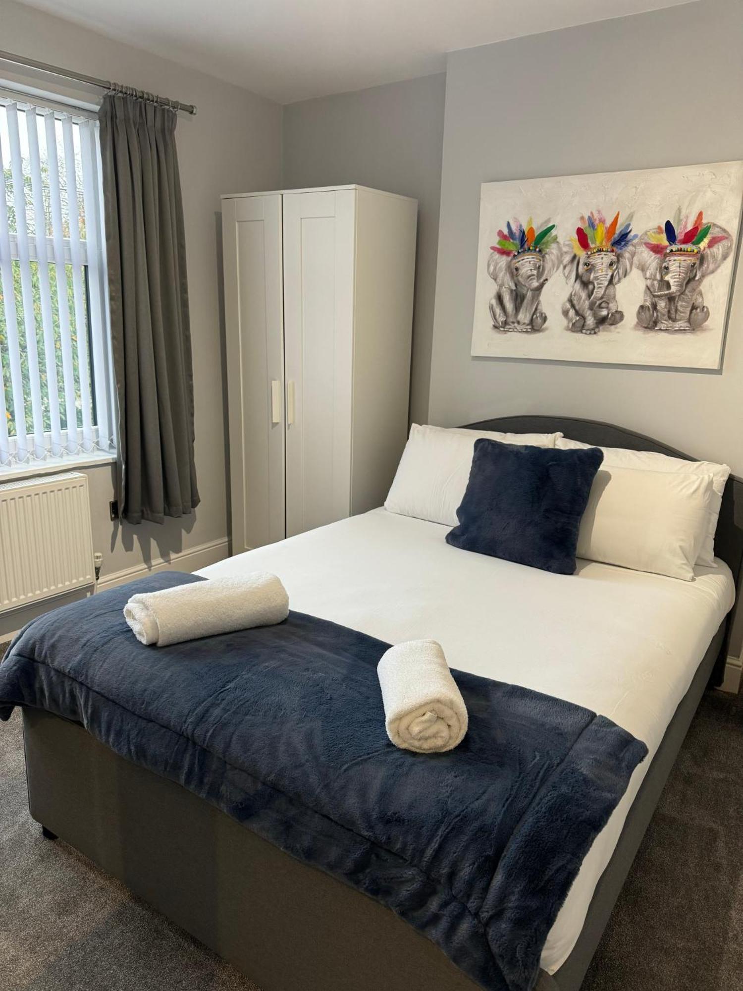 Lymm Living Hotel Warrington  Eksteriør billede