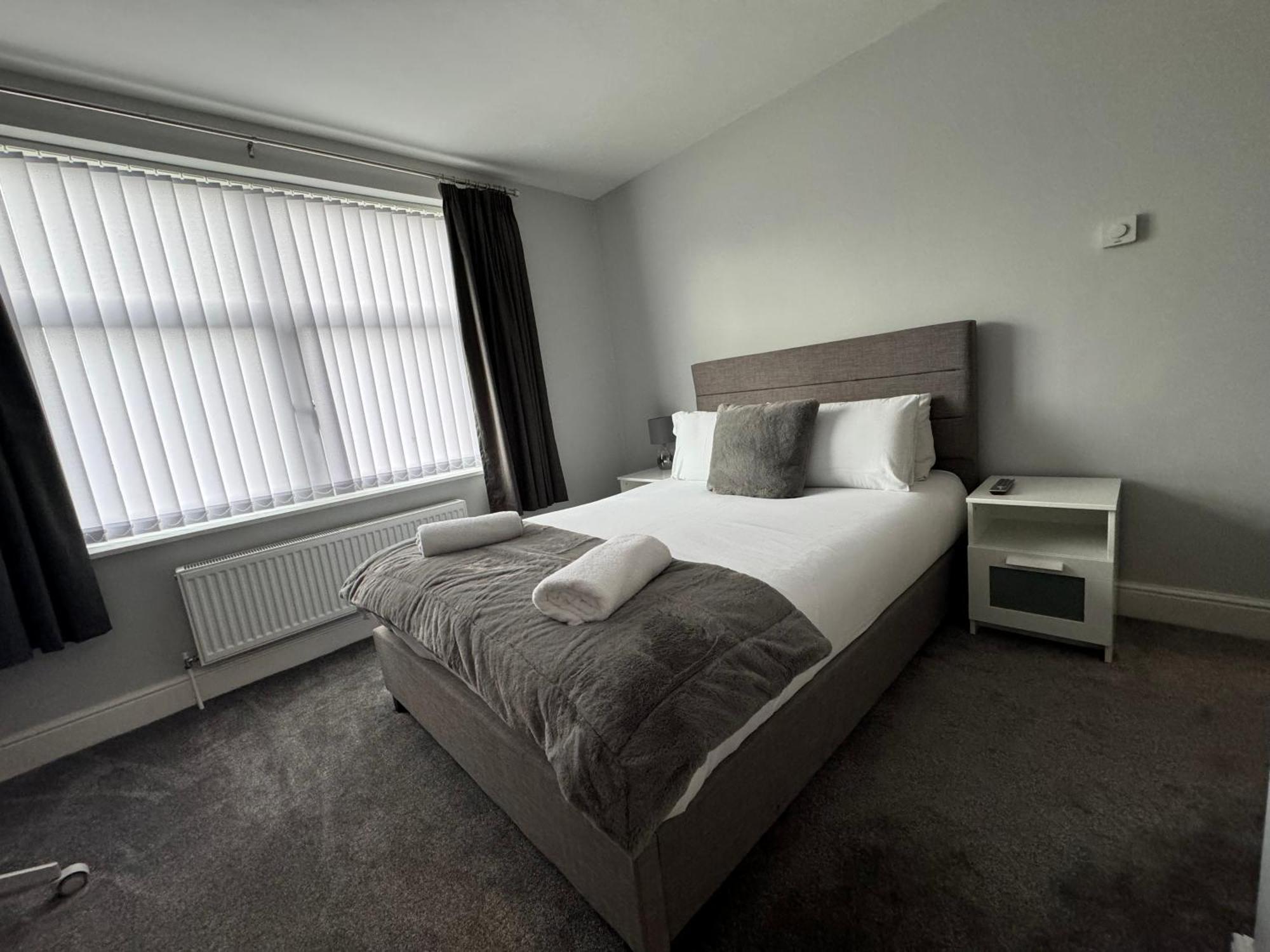 Lymm Living Hotel Warrington  Eksteriør billede